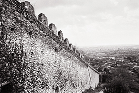 Rocca di Sala Wall
