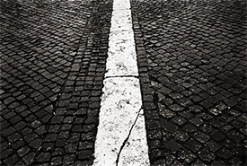 White Line between Sampietrini