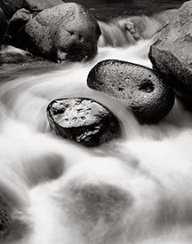 wet rock at Nanadaru