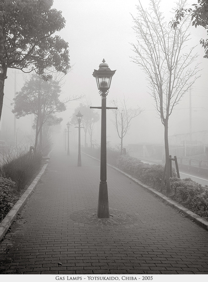 gas lamps in fog