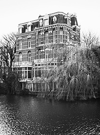 Canal Mansion