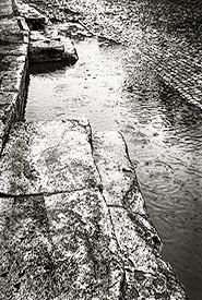 Coliseum Rain II