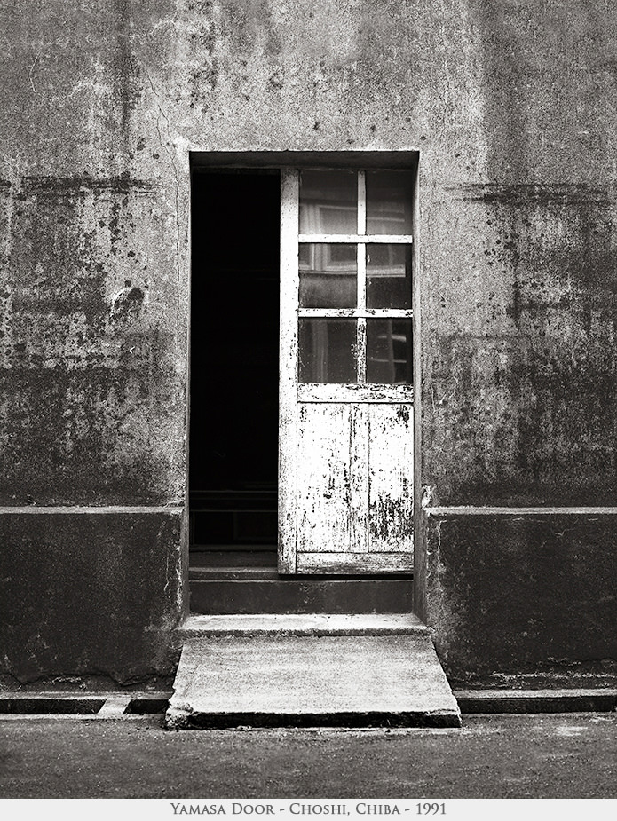 Yamasa door