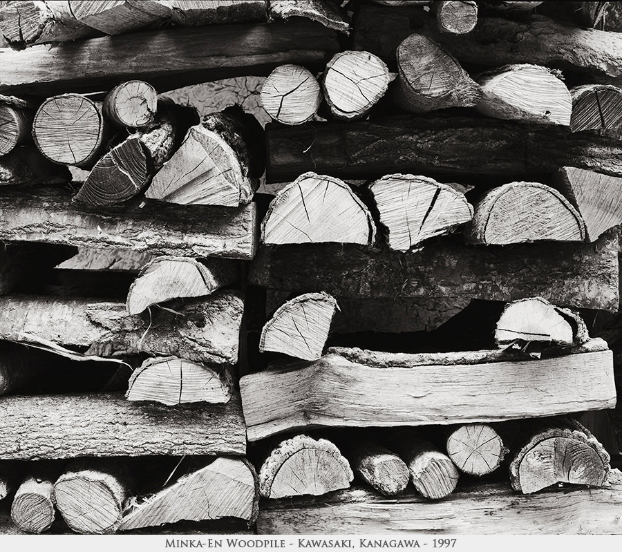 Minka-En wood pile