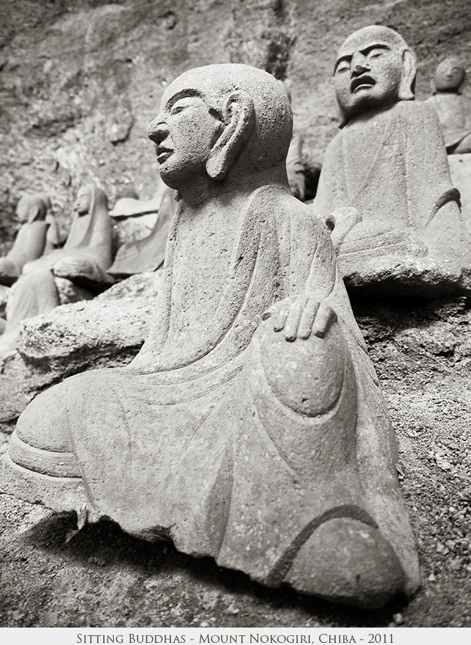 Sitting Buddhas